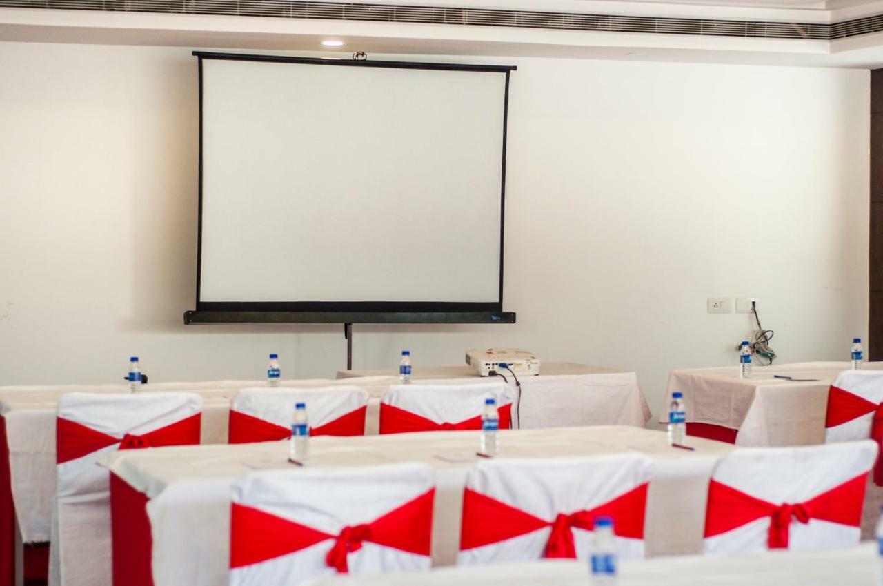 إندور Jalsa Resort المظهر الخارجي الصورة